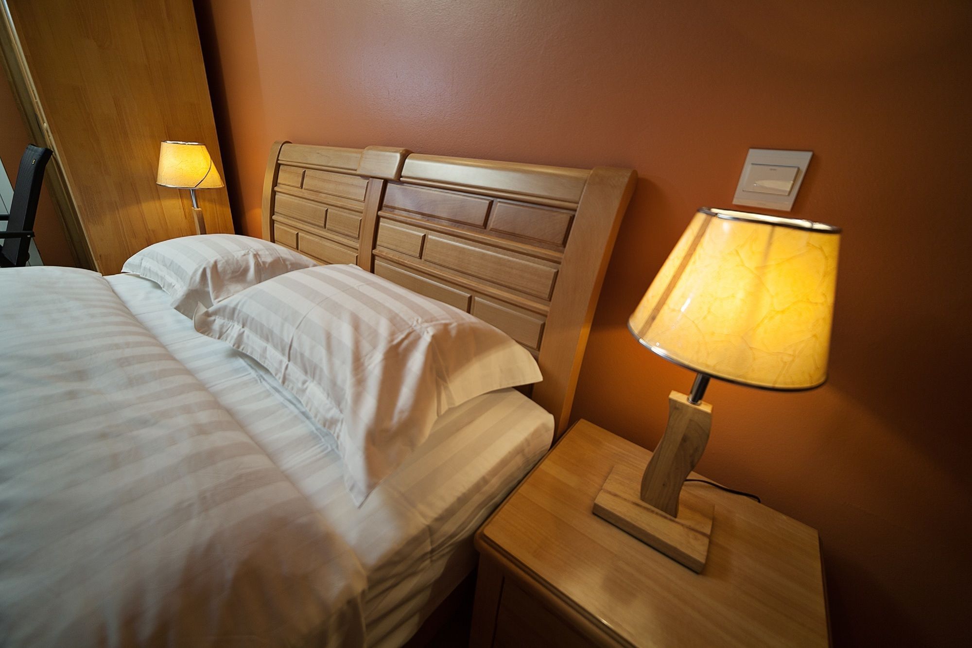 Residence Hoteliere Otroiza Сілао Екстер'єр фото
